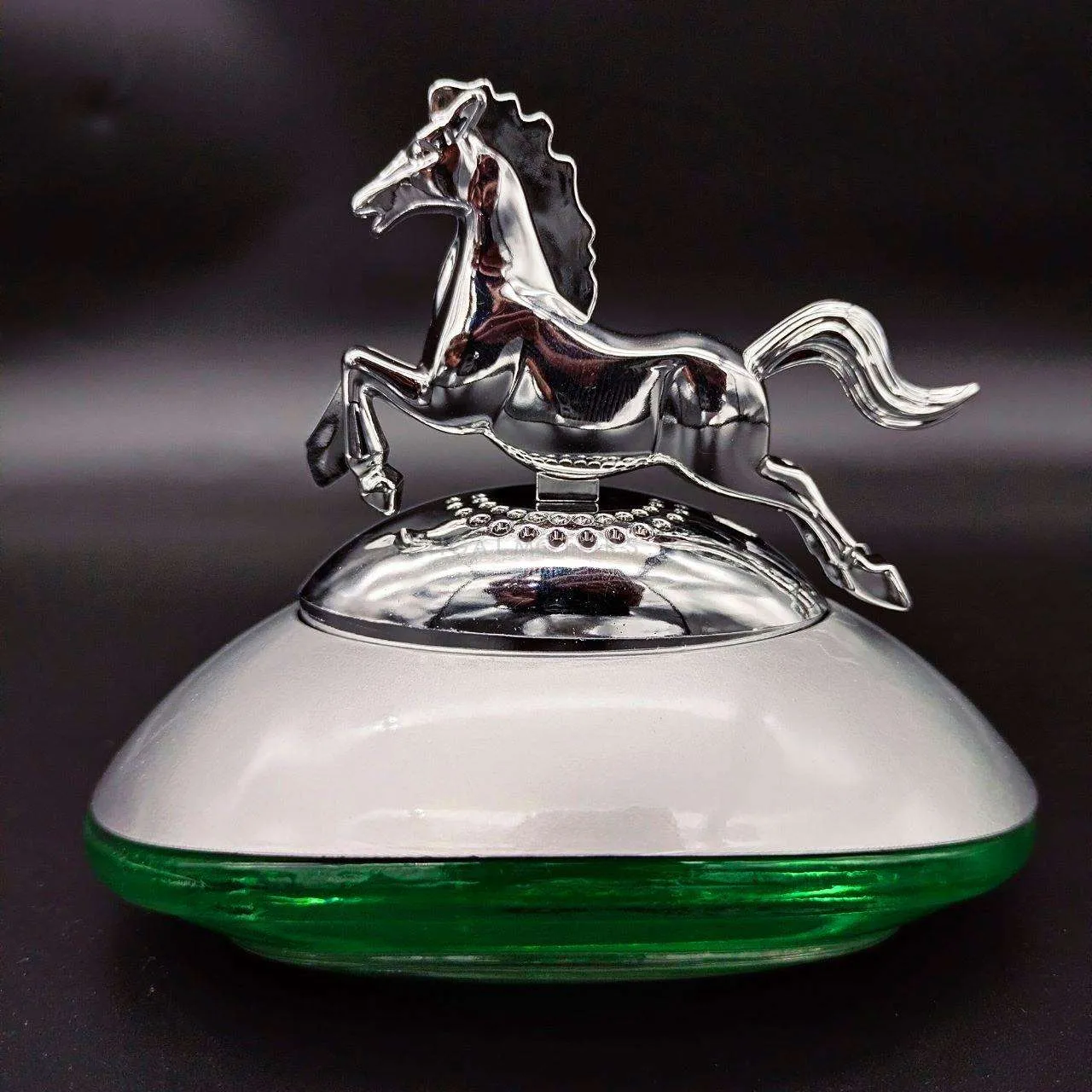 Horse Sculpture Dashboard Car Perfume Fragrance - Chrome